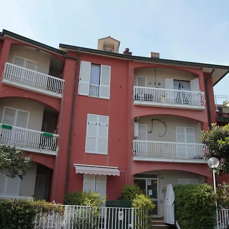 Apartment Punta Arrestra